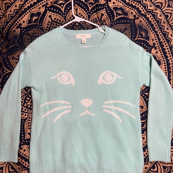 Forever 21 Sweaters - Forever 21 Light Green Knit Sweater